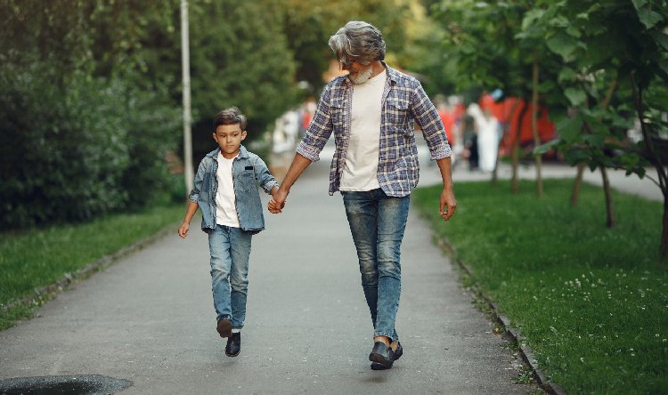 The balanced home joys and challenges of the elderly living with grandchildren